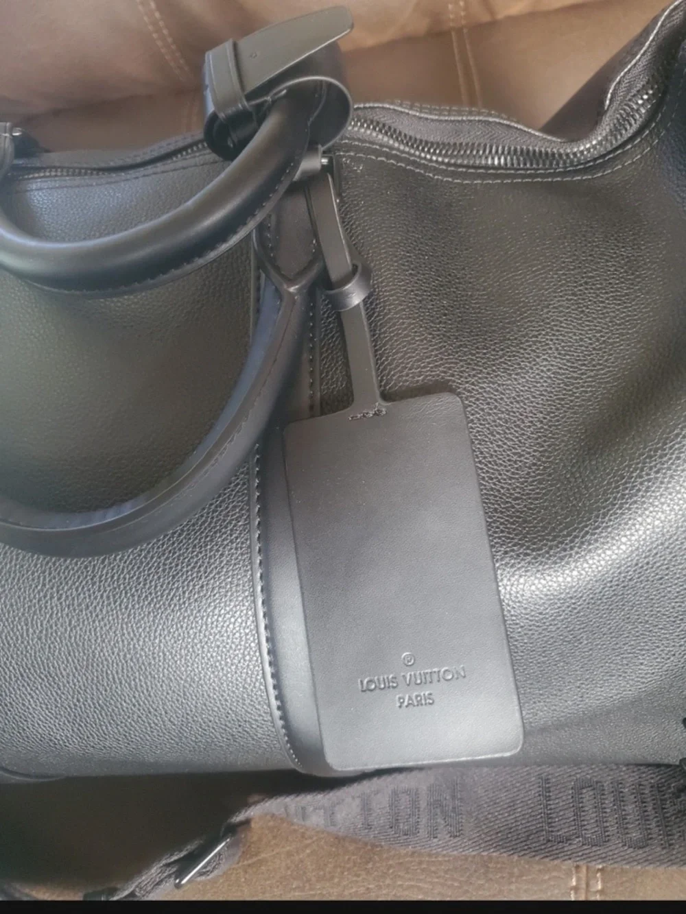 Louis Vuitton Black Leather Duffel with Detachable Logo Strap - Picture 4 of 6